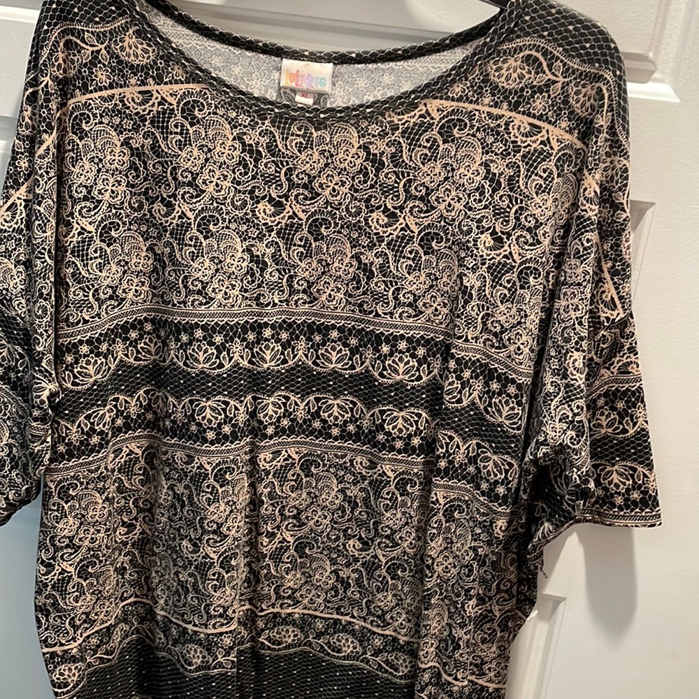 Gorgeous LuLaRoe Irma